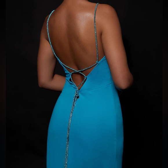 Meshki DIONNE
Criss Cross Diamante Maxi Dress 🤩 NWT - Picture 5 of 11